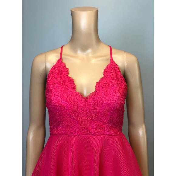 🆕 Luxxel neon pink lace flare mini dress - Picture 4 of 6